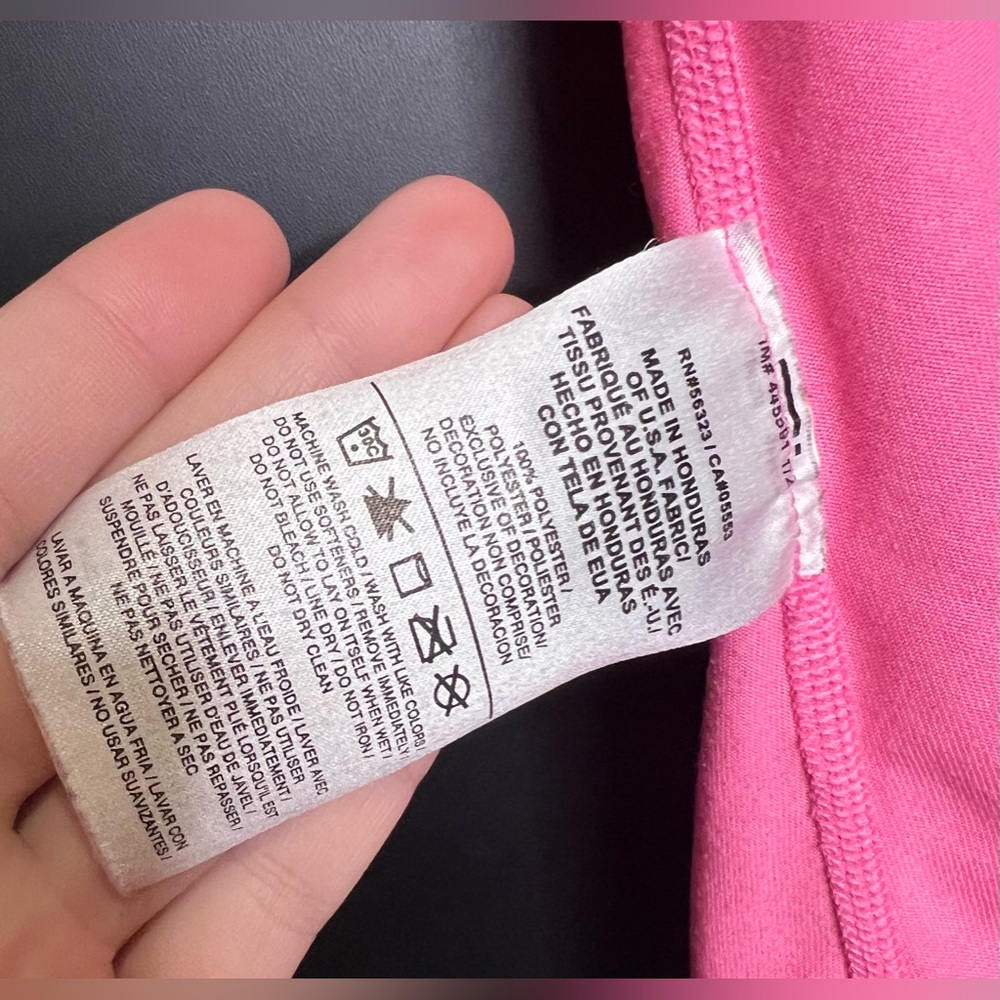 NIKE Dri-Fit pink v-neck t-shirt - Picture 7 of 9